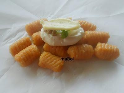 Cartucho de Ñoquis de batata y Torta Gran Casar