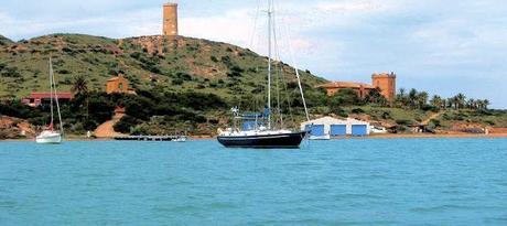 SE ALQUILA LA ISLA DEL BARON....