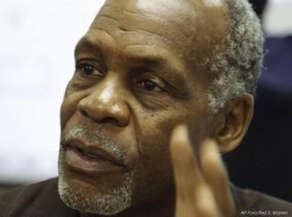 20121005000533-danny-glover.jpg