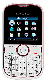 Ejercita tus dedos y escribe sin ver con los celulares con teclado Qwerty de Kyoto