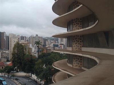 SC 129: El Aqua de Chicago Se Inspira en Niemeyer: Las Ondas y el Viento