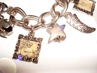 PULSERA CHARMS PETER PAN