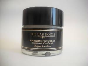 Crema nutritiva facial de rosa de Bulgaria de The Lab Room