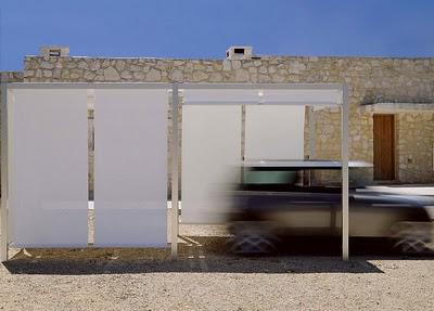 Gandía Blasco: glamour minimal