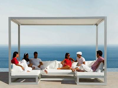 Gandía Blasco: glamour minimal