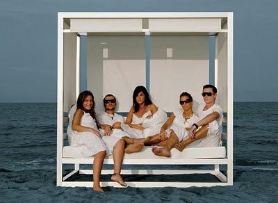 Gandía Blasco: glamour minimal