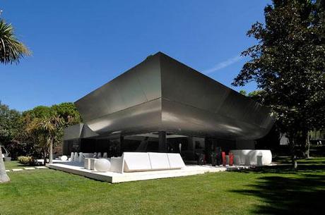 …breve selección de grandes volumetrías de A-cero….