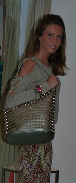 Charm: chic and elegant Charm: chic and elegant