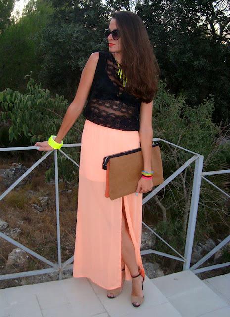 CoRaL sKiRT