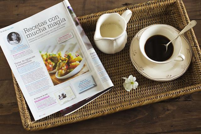 La cocina mágica en la revista Cocina Diez de Octubre!! y un cake integral de calabacín y manzana para celebrarlo con todos