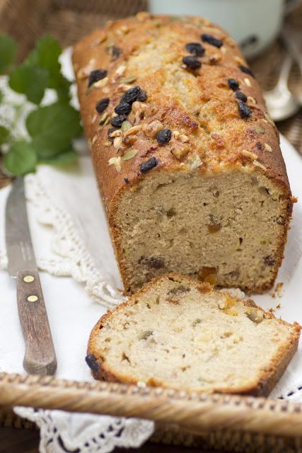 La cocina mágica en la revista Cocina Diez de Octubre!! y un cake integral de calabacín y manzana para celebrarlo con todos