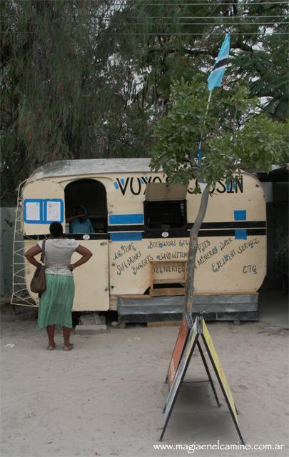 kioscomaun2 Maun, centro de operaciones