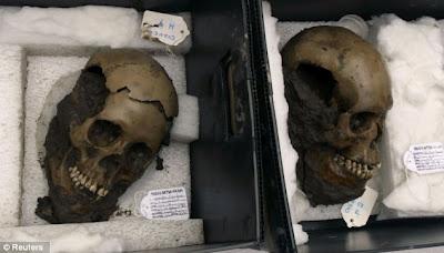 Encontrados 50 cráneos usados en sacrificios aztecas enterrados durante 500 años
