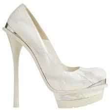 Reciclamos cremas hidratantes para  no tener que tirarlas