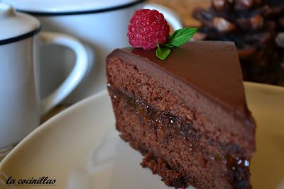 TARTA DE CHOCOLATE SACHER