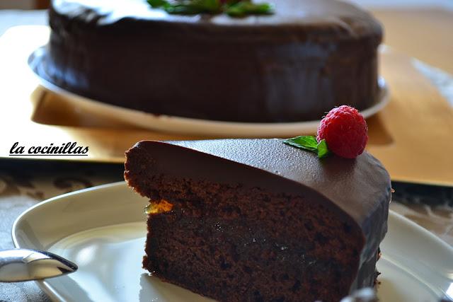 TARTA DE CHOCOLATE SACHER