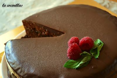TARTA DE CHOCOLATE SACHER