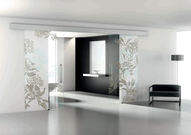 El Diseño en mayúsculas ha llegado a las mamparas de baño