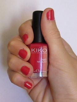 Esmalte 362 de KIKO