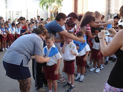 Niños sagüeros se inician como pioneros