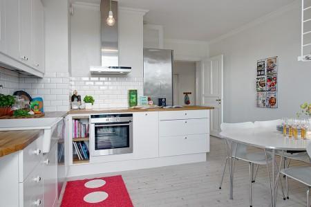 walking closet decoración walking closet textiles blanco y gris hogar suelo de madera claro sillas de diseño Silla 7 Arne Jacobsen fritz hansen papel pintado de Laura Ashley lámparas de diseño fotos walking closet farolillo redondo blanco estilo nórdico blog diseño nórdico diseño de interiores decorar paredes papel pintad decoración romántica decoración femenina decoración en blanco decoración de interiores decoración de dormitorios decoración blanco y gris deco blogger blog interiorismo nórdico blog decoración nórdica blog deco AJ de Arne Jacobsen 