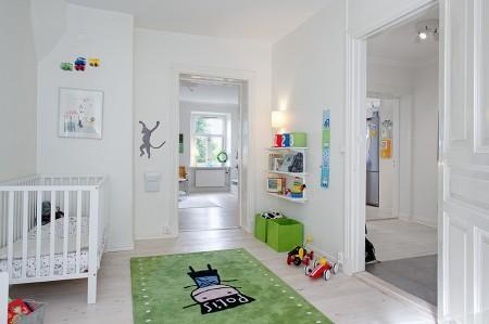 walking closet decoración walking closet textiles blanco y gris hogar suelo de madera claro sillas de diseño Silla 7 Arne Jacobsen fritz hansen papel pintado de Laura Ashley lámparas de diseño fotos walking closet farolillo redondo blanco estilo nórdico blog diseño nórdico diseño de interiores decorar paredes papel pintad decoración romántica decoración femenina decoración en blanco decoración de interiores decoración de dormitorios decoración blanco y gris deco blogger blog interiorismo nórdico blog decoración nórdica blog deco AJ de Arne Jacobsen 