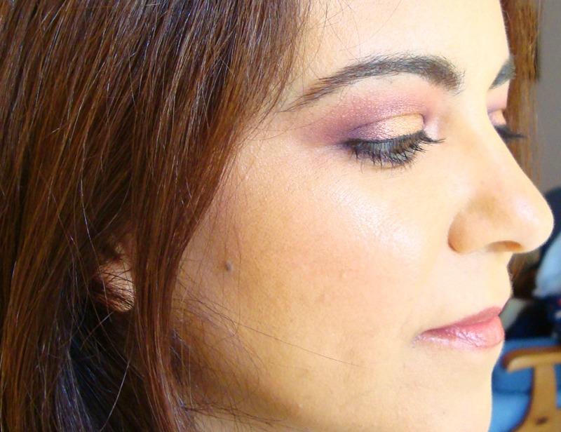 Make_Up_For_Ever_92_Eye_Shadow_Swatch_ObeBlog_01