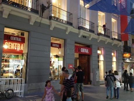 ‘La Central de Callao’… un nuevo concepto de librería