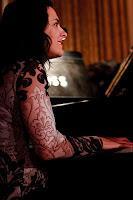 Nicki Denner Latin Jazz Trio – Moliendo Café