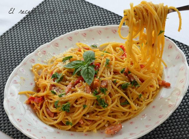 ESPAGUETIS A LA CARBONARA
