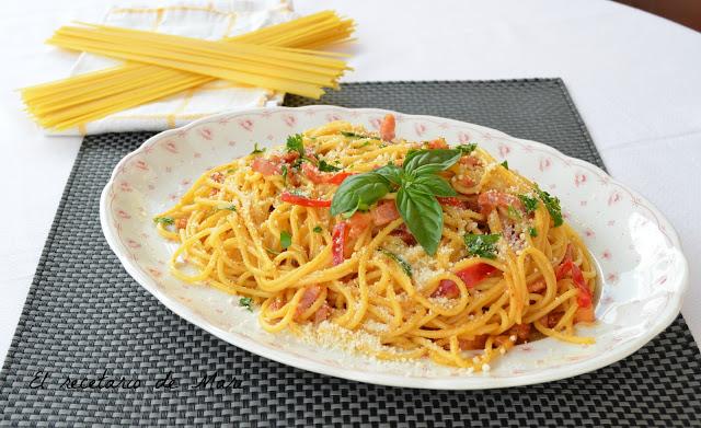 ESPAGUETIS A LA CARBONARA
