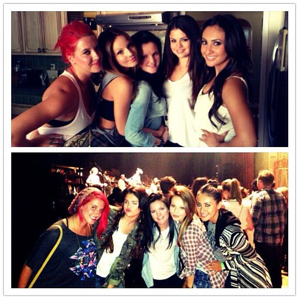 Selena Gómez y sus BFF’s en concierto de Jason Mraz