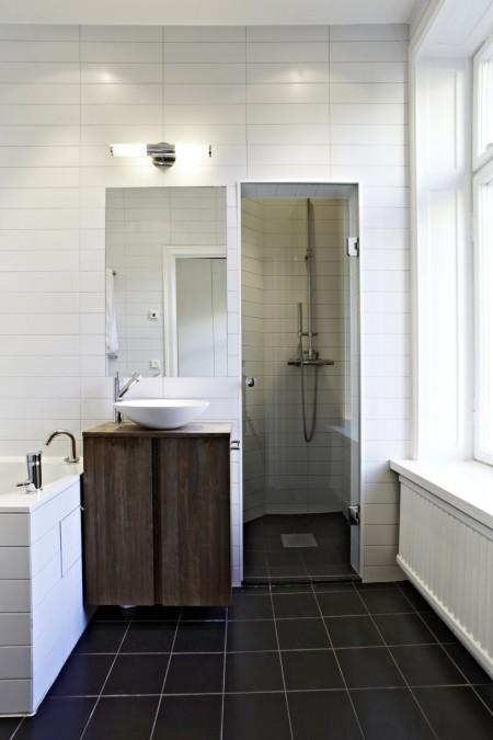 sofás enfrentados decoración sitio de almacenaje cocina muebles de ikea decoración muebles de diseño interiorismo decoración simetria inspiración nórdica ideas un habitación mas en pisos ideas aprovechar espacio viviendas ideas almacenaje pisos grandes ventanales interiorismo falso techo piso atico estilo sueco decoración estilo nórdico diseño nórdico diseño de interiores decoración nórdica decoración estudio decoración de interiores deco blogger cocinas modernas cocinas con mucho almacenaje cocinas blancas blog interiorismo nórdico blog interiorismo blog interiores blog estilo nórdico blog decoración nórdica blog deco accesorios para el hogar estilo nórdico 