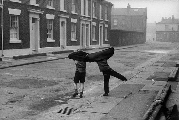 Photography: Henri Cartier Bresson