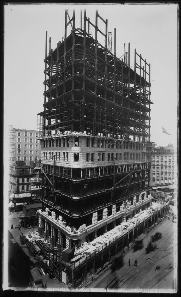 Construction of Flatiron Building