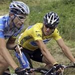 Hincapie y Armstrong, durante la 19ª etapa del Tour de Francia de 2005