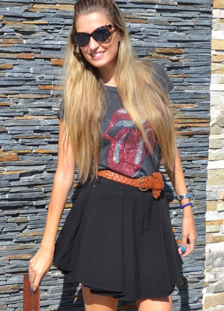 Full and pleated skirt