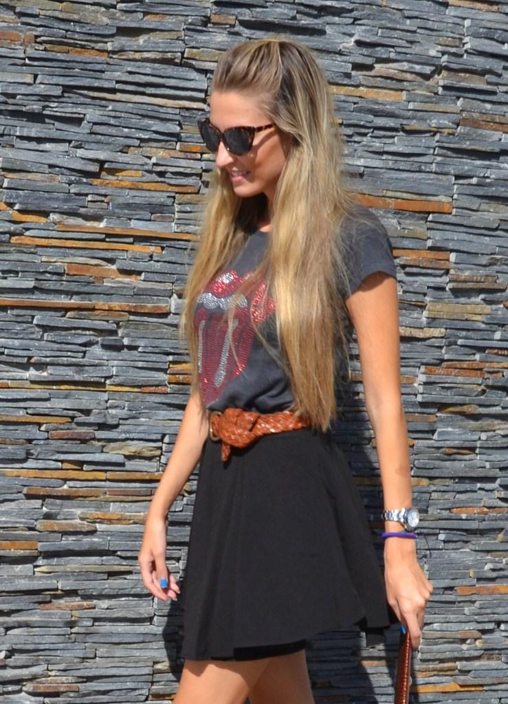 Full and pleated skirt