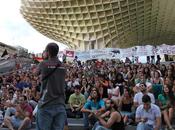 estudiantes sevillanos pasacalles setas Encarnación