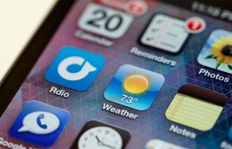 Los usuarios del iPhone 5 ya superan a los del Galaxy S III en consumo de datos