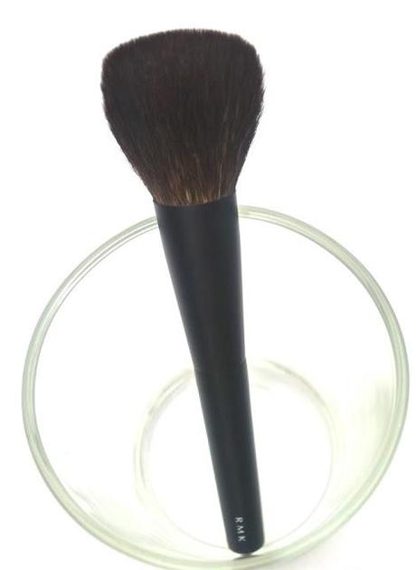 RMK_Cheek_Brush_03