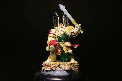 Negro en los exterminador de los Ángeles Oscuros de la caja de Warhammer: Venganza Oscura