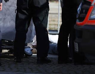 Ciudadano alemán se suicida frente al Parlamento en Berlín