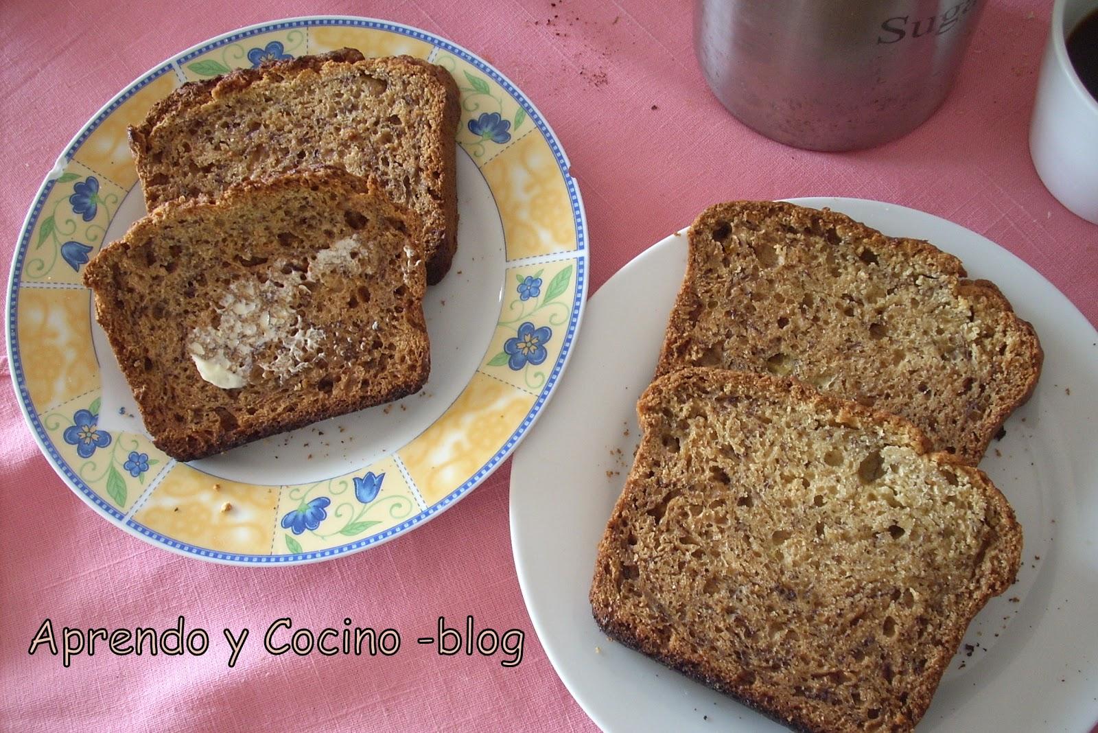 Pan de guineo y ...Rooomo!