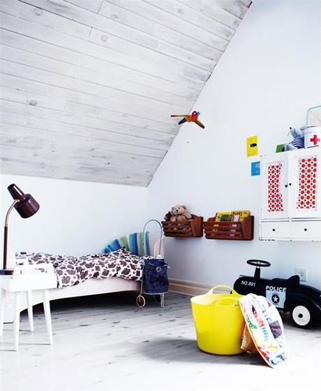 KIDS ROOM