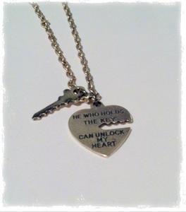 SAUSE … CON UN TOQUE VINTAGE SAUSE … CON UN TOQUE VINTAGE