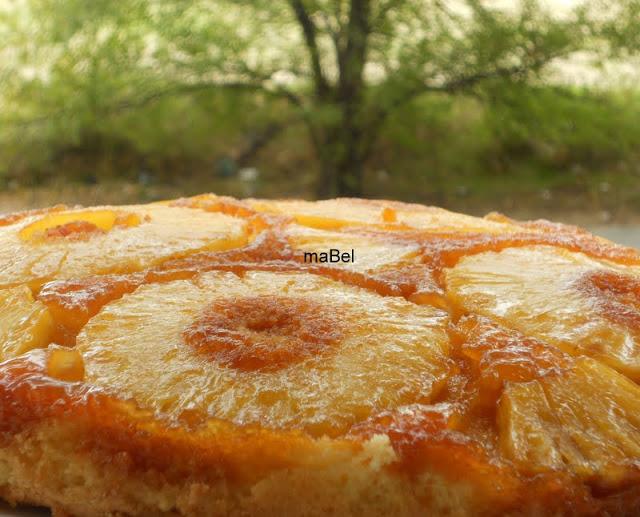 Bizcocho cuatro cuartos con piña upside down cake