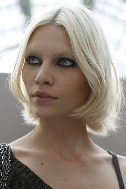 CÓRTATE LA MELENA ... SE LLEVA LA MELENA MIDI !