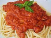 Espaguettis tomate corned beef