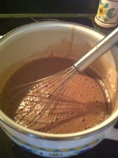 CHOCOLATE PUDDING PIE